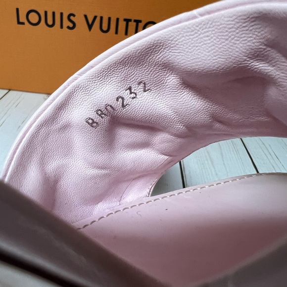 Louis Vuitton Lambskin Embossed Monogram Revival Sandals Pink Sz 38 / 8 - Picture 13 of 16